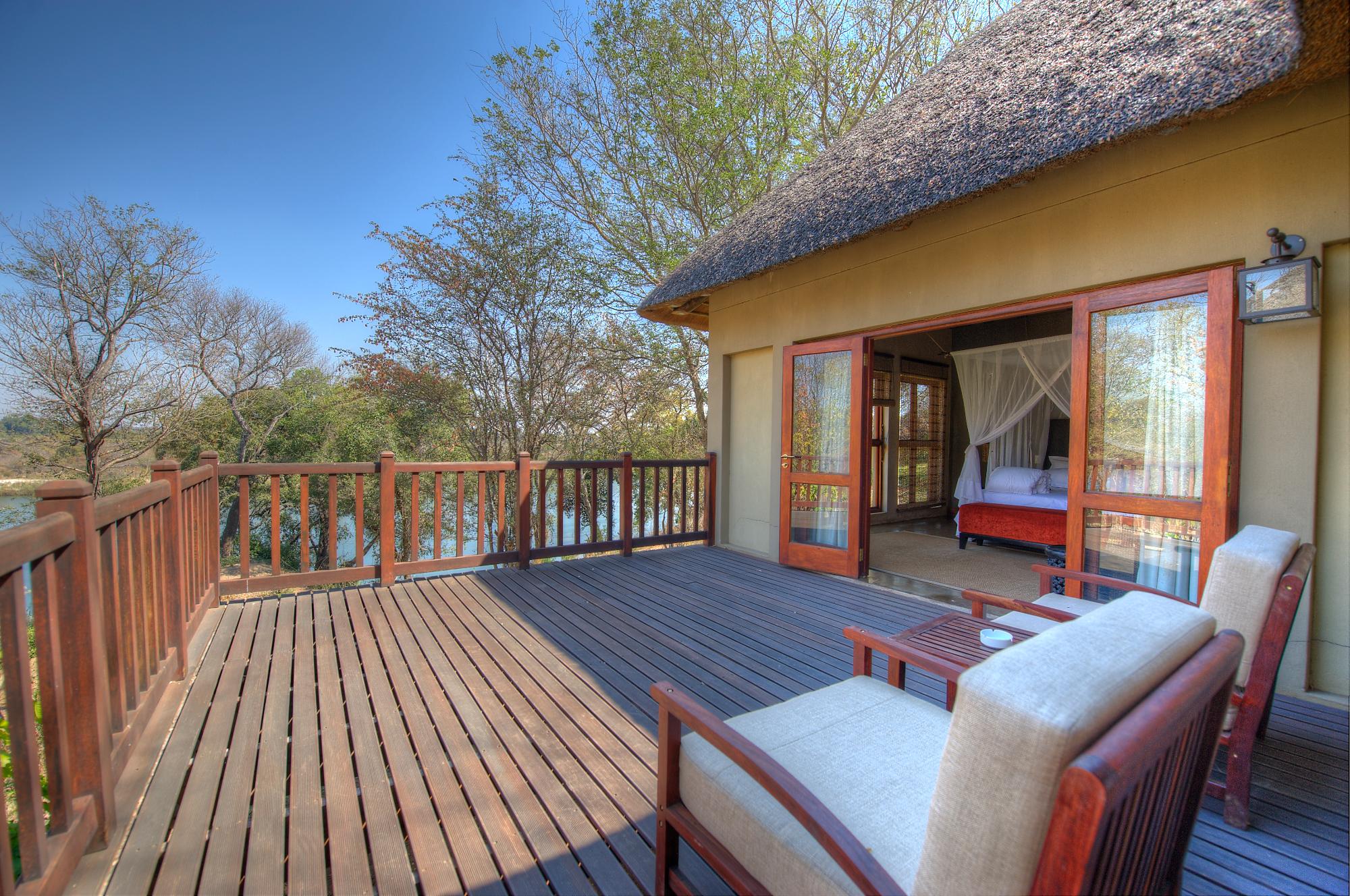 Divava Okavango Lodge
